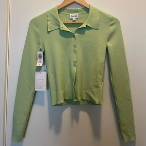 NWT Aritzia Sunday Best Cece Knit
Cardigan Sagebrush green  size Small